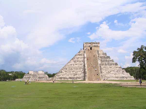 Bauwerk - Kukulc�n-Pyramide